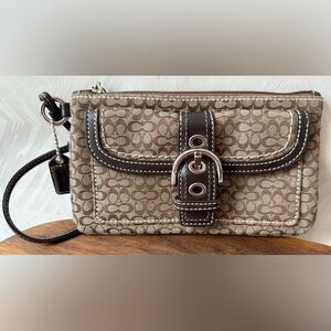 Coach Brown Signature C Wristlet Wallet Hobo Buckle Purse Small